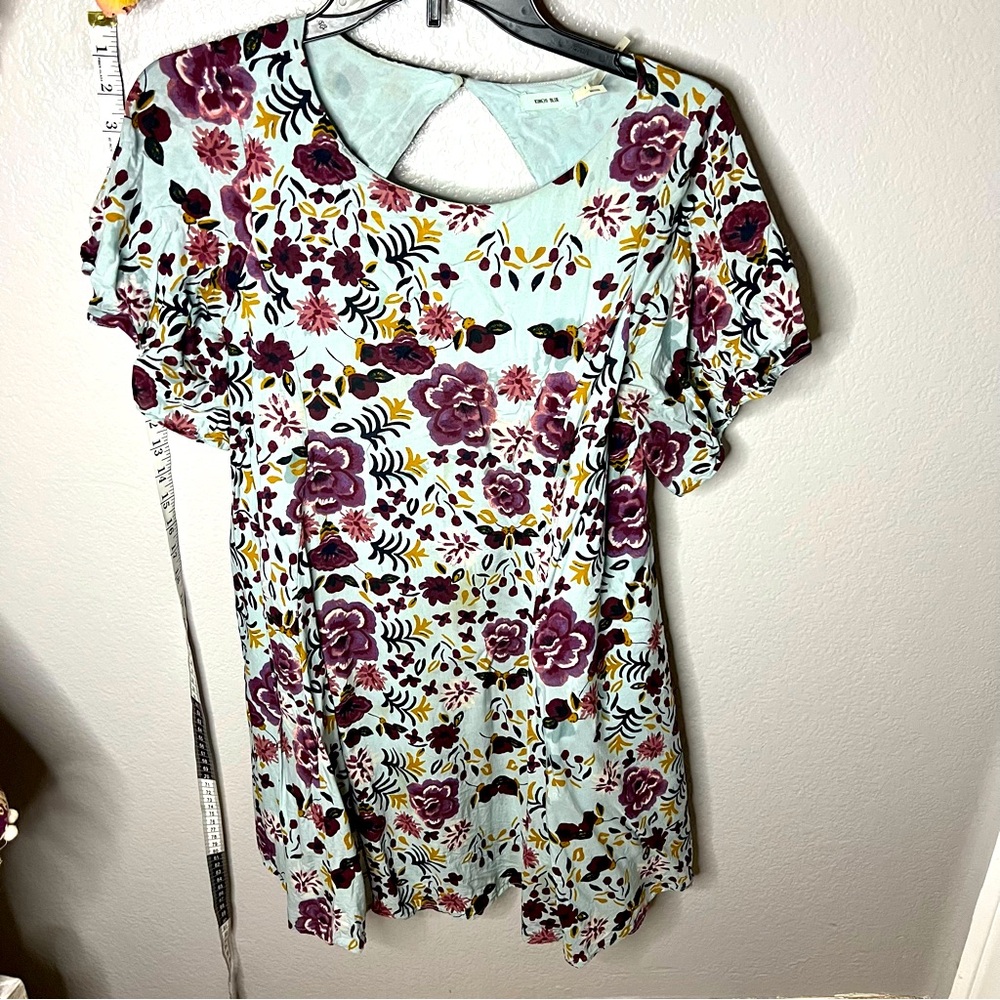 UO Kimchi Blue | GUC | floral lined mini babydoll dress. Open back Size medium.